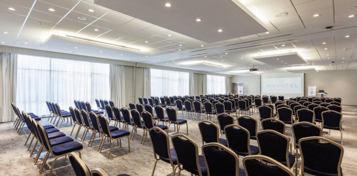 novotel_zeytinburnu_meeting-room-9-2